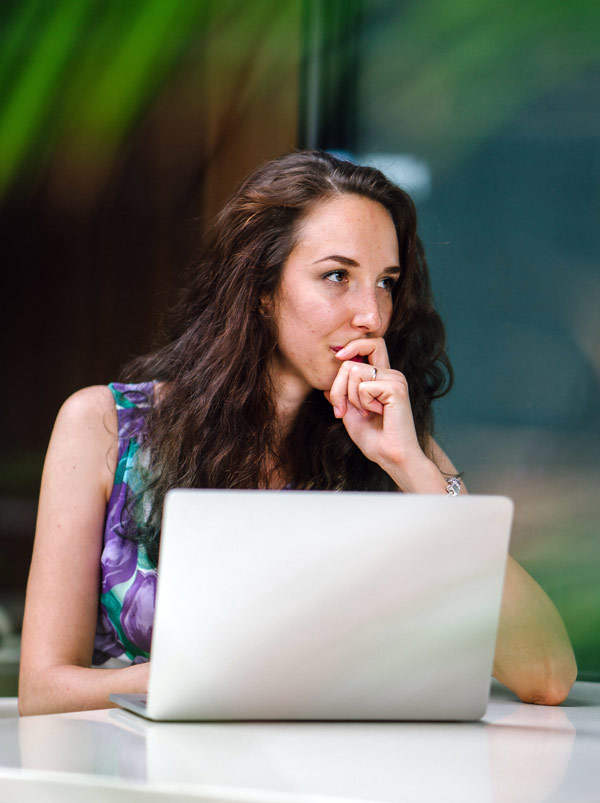 photography-of-woman-using-laptop-1250030.jpg photography-of-woman-using-laptop-1250030.jpg